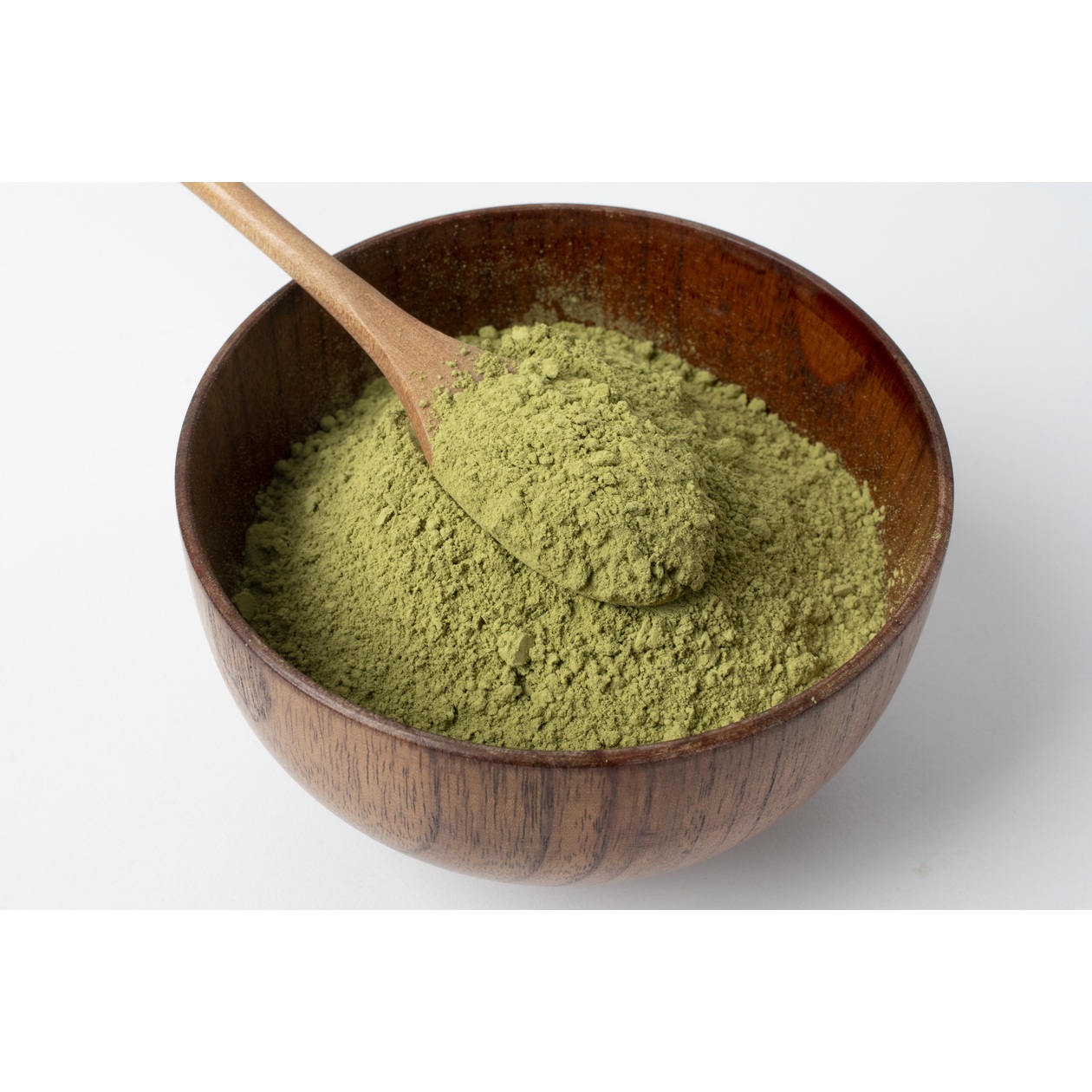 green-matcha-powder-still-life (1)